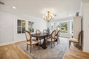 10207 Piermain Dr, Houston, TX 77035 - Photo 6