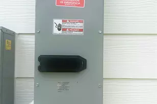 8914 Ivy Spring Ln, Houston, TX 77088 - Photo 24