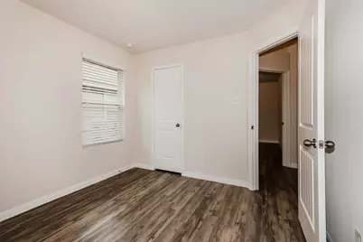 5707 S Brenwood Drive, Katy, TX 77449 - Photo 8