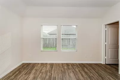 5707 S Brenwood Drive, Katy, TX 77449 - Photo 6