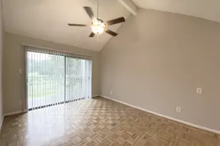 8499 Sands Point Dr, Houston, TX 77036 - Photo 12