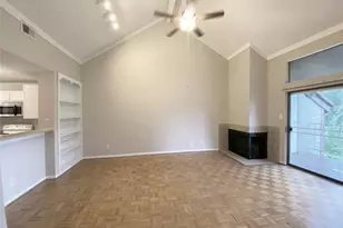 8499 Sands Point Dr, Houston, TX 77036 - Photo 2