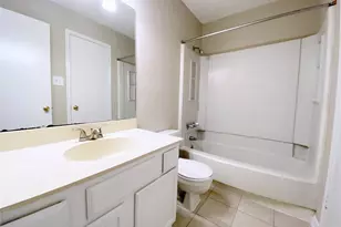 8499 Sands Point Dr, Houston, TX 77036 - Photo 18