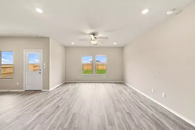 6707 Pebble Bluff Court, Cove, TX 77523 - Photo 16
