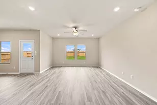 6707 Pebble Blf Ct, Cove, TX 77523 - Photo 16