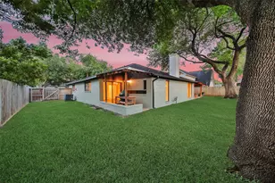 813 E Green Belt Dr, Sugar Land, TX 77498 - Photo 42