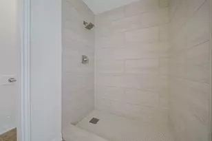 813 E Green Belt Dr, Sugar Land, TX 77498 - Photo 20