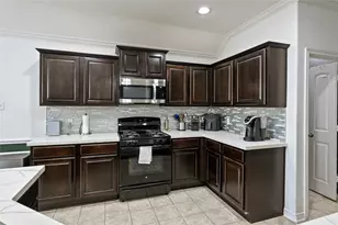 7905 Livingston St, Houston, TX 77051 - Photo 8