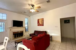 6918 Springcrest Ct, Sugar Land, TX 77479 - Photo 6