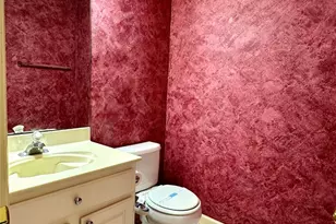 6918 Springcrest Ct, Sugar Land, TX 77479 - Photo 10