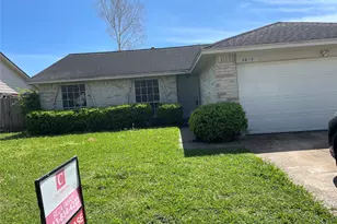 16619 La Gloria Dr, Houston, TX 77083 - Photo 8