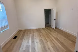 1118 Wyoming St, San Antonio, TX 78203 - Photo 4