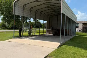 415 12th, San Leon, TX 77539 - Photo 2
