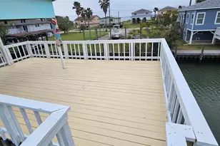 1643 Railroad Ave, San Leon, TX 77539 - Photo 2