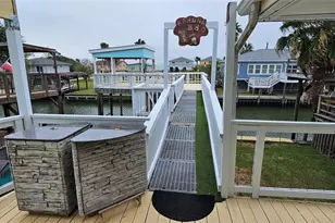 1643 Railroad Ave, San Leon, TX 77539 - Photo 6