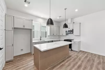 4834 Pinemont Drive, Houston, TX 77092 - Photo 2