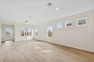 8135 Red Shiner Wy, Fulshear, TX 77441 - Photo 10