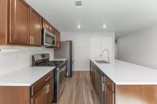 1878 Brushy Cedar Dr, Conroe, TX 77301 - Photo 6