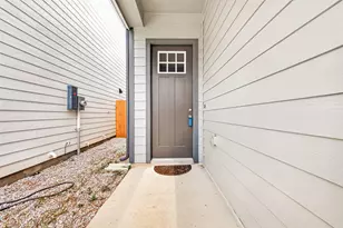 4004 Baja Ln, Houston, TX 77045 - Photo 4