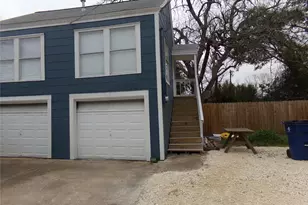 414 N Pecan St, Angleton, TX 77515 - Photo 1