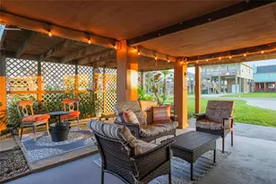 4119 Surf Dr, Galveston, TX 77554 - Photo 14