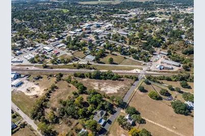 351 E Glenn Street, Bellville, TX 77418 - Photo 8