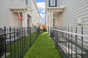 1193 W Tidwell Rd, Houston, TX 77091 - Photo 4