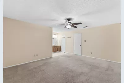 8819 Kindlewood Drive, Houston, TX 77099 - Photo 16