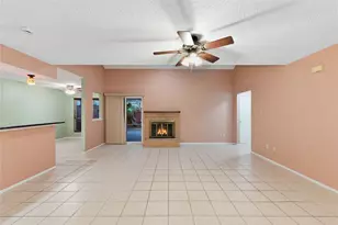 8819 Kindlewood Dr, Houston, TX 77099 - Photo 6