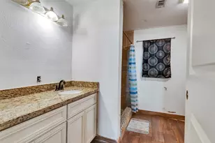 81 Hicks Rd, Cleveland, TX 77328 - Photo 8