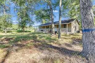 81 Hicks Rd, Cleveland, TX 77328 - Photo 2