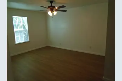 9898 Club Creek  Dr #1817, Houston, TX 77036 - Photo 4