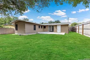 331 Ave Maria Dr, San Antonio, TX 78216 - Photo 16