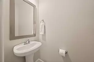 1520 Grayson Oaks Pl, Houston, TX 77043 - Photo 12