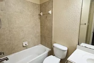 19523 Country Mountain Ct, Spring, TX 77388 - Photo 16