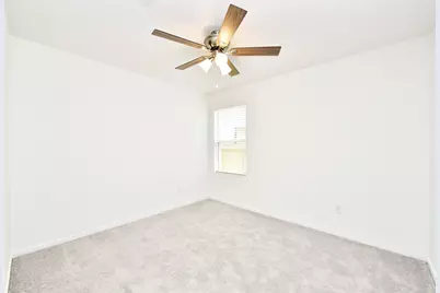 10218 Prairie Dunes Lane, Cleveland, TX 77327 - Photo 22