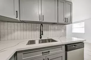 4605 Norhill Blvd, Houston, TX 77009 - Photo 10