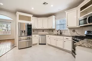 806 E 29th St, Houston, TX 77009 - Photo 12