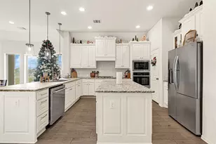 19223 Brindled Bay Ct, Tomball, TX 77377 - Photo 8