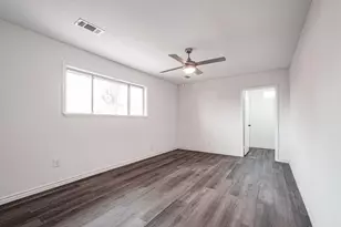 204 Dyer Ave, Baytown, TX 77520 - Photo 12