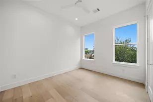 1110 Peden St, Houston, TX 77006 - Photo 32