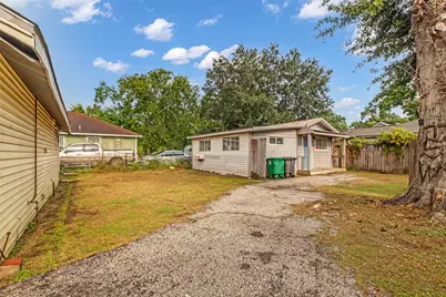 4015 Lila, Houston, TX 77026 - Photo 6