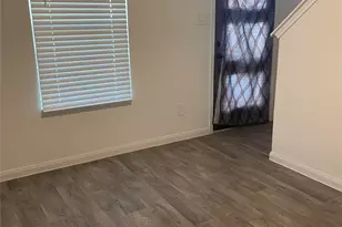 9718 Marie Vlg Ct, Conroe, TX 77306 - Photo 2