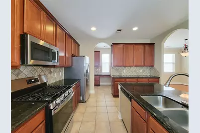 50 W Montfair Boulevard, The Woodlands, TX 77382 - Photo 12