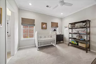 11802 Village Park Cir, Houston, TX 77024 - Photo 34