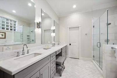 11802 Village Park Circle, Houston, TX 77024 - Photo 26