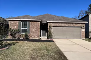 2210 Timberland Country Ct, Conroe, TX 77304 - Photo 2