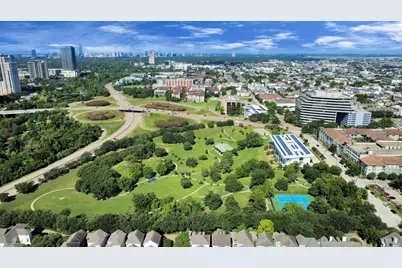 3003 Memorial Court #1139, Houston, TX 77007 - Photo 2