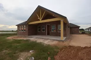 225 Dunovant Dr, Sealy, TX 77474 - Photo 12