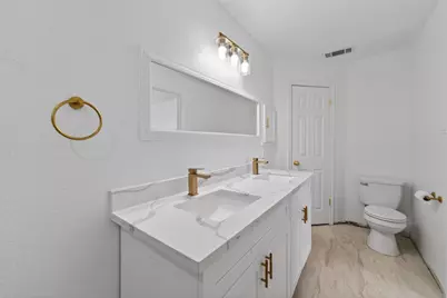 4735 Woodford Street, Baytown, TX 77521 - Photo 30